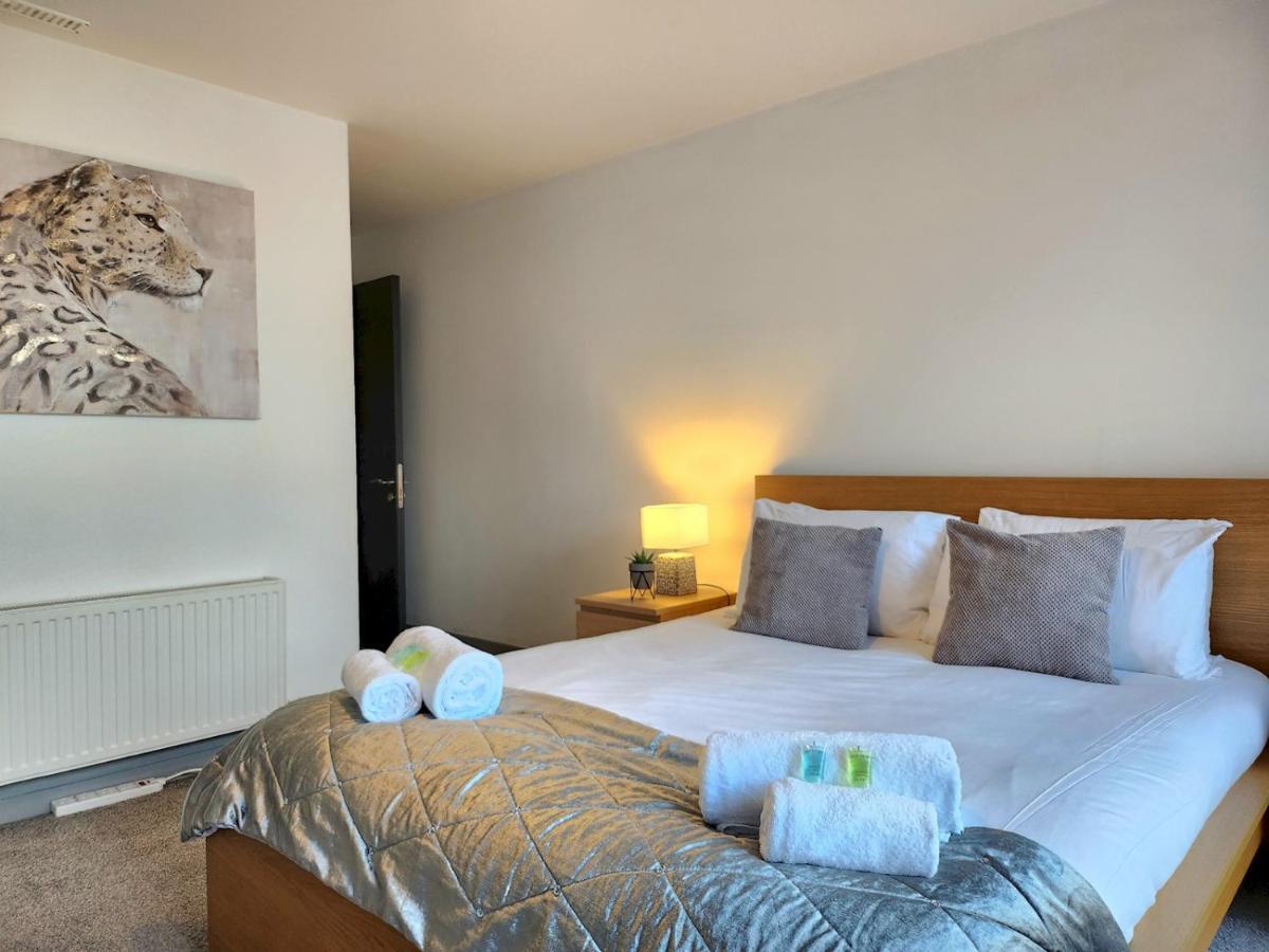 Apartmán Pass The Keys Stunning Penthouse With Balcony Sunset Views Belfast Exteriér fotografie